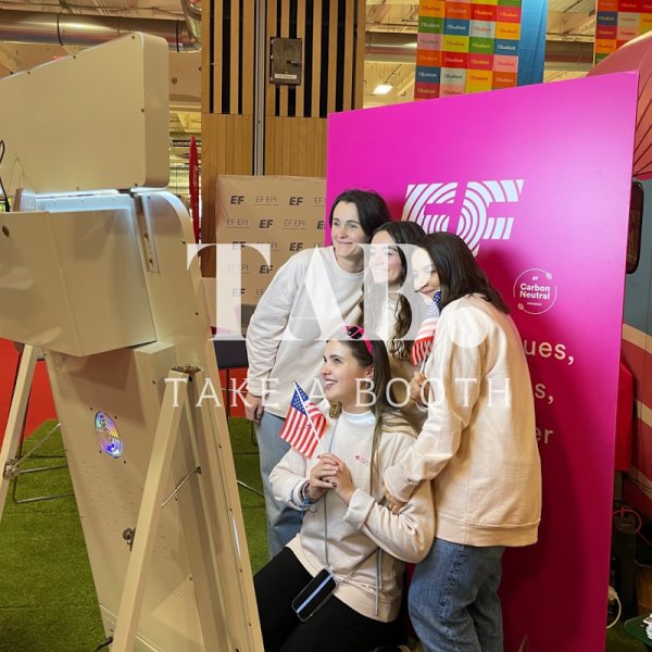 Take a Booth - photo 2