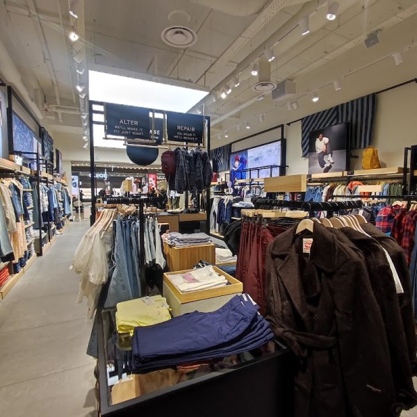 Levi's® Cergy Les 3 Fontaines - photo 2