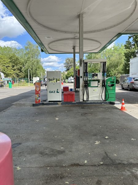 Station BP du chêne - Cergy