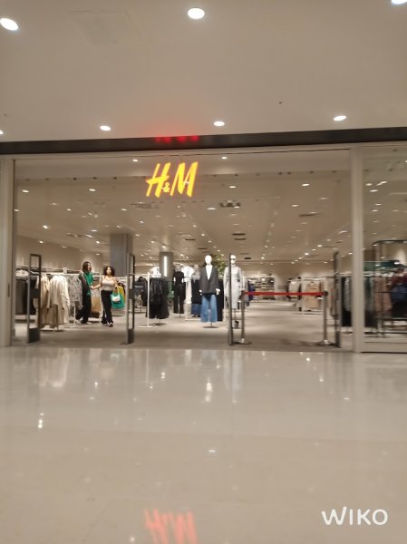 H&M