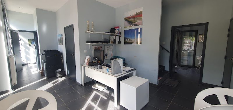 CENTURY 21 Osmose Cergy - photo 3