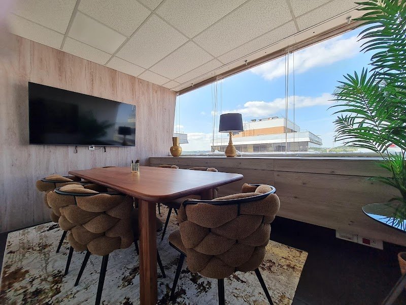 FERALISSIMMO agence de Cergy