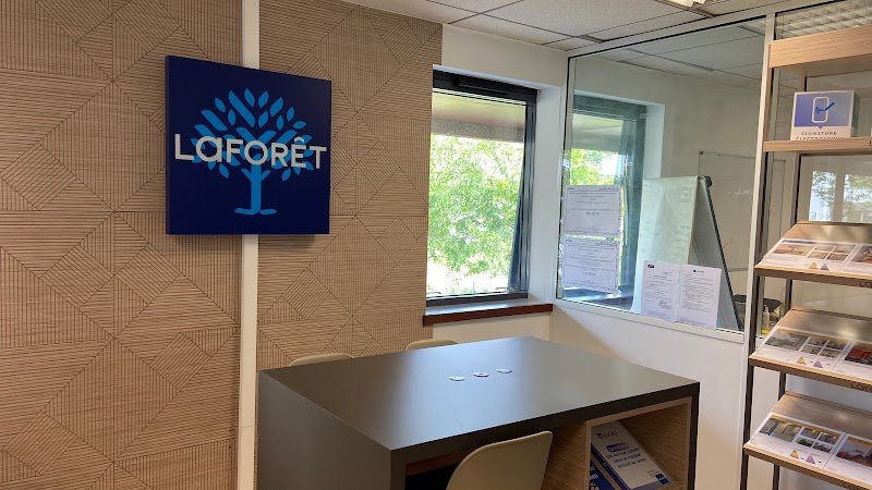 Agence Immobilière Laforêt Cergy le haut Vauréal Vexin - photo 2
