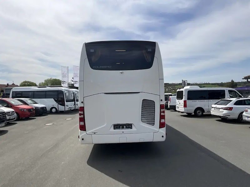 ADF Autocaristes-de-France location autocar avec chauffeur bus Cergy Pontoise - photo 3