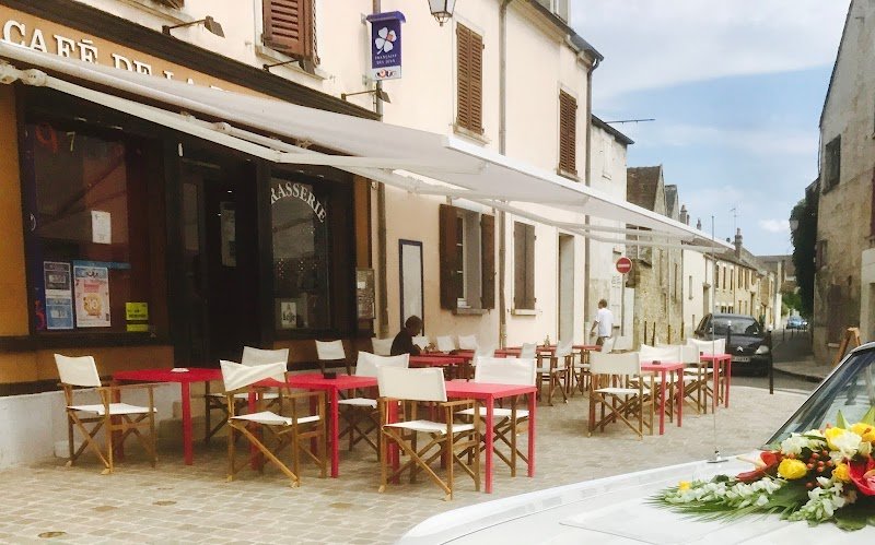 Café de la place - photo 3