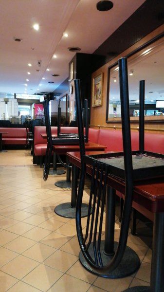 Le Parvis de la Fontaine